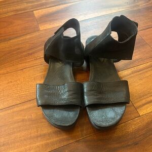 Eileen Fisher Black Women's Sandals 9